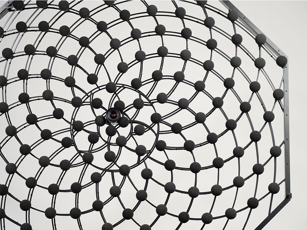 Customized array helianthus for wind tunnel experiments