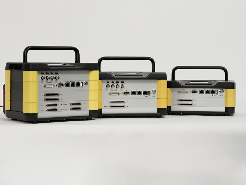 Three models of data recorder gt4 series - light and mobile